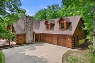 5633 Contour Rd, Racine, WI 53185 - Photo 1