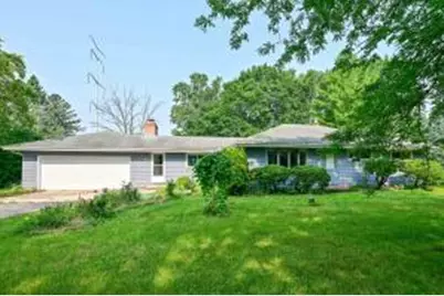 11737 N Ridgeway Ave, Mequon, WI 53097 - Photo 1