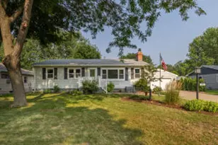 543 Court Rd, Onalaska, WI 54650 - Photo 1