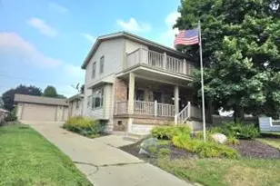 2459 S 92nd St, West Allis, WI 53227 - Photo 1