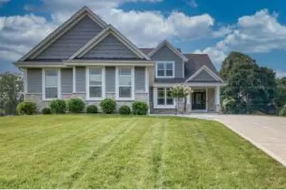 N72W23733  Butler Ct, Sussex, WI 53089 - Photo 1