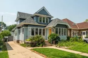 4233 N Larkin St, Shorewood, WI 53211 - Photo 1