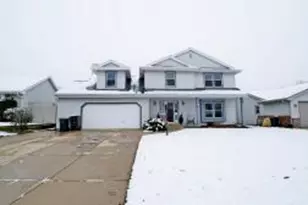 1315 Edgewood Ave, South Milwaukee, WI 53172 - Photo 1