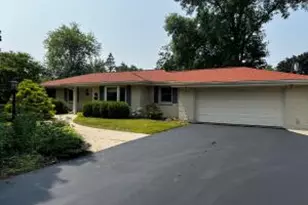 4515 Coral Dr, Brookfield, WI 53045 - Photo 1