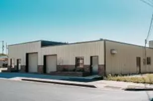 1102 Island St, La Crosse, WI 54603 - Photo 1