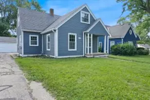 921 Michigan Ave, Waukesha, WI 53188 - Photo 1