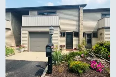 969  Armour Rd, Oconomowoc, WI 53066 - Photo 1