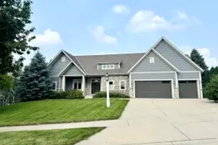 2802 Huron Ln, Waukesha, WI 53189 - Photo 1