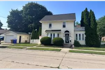 5804  34th Ave, Kenosha, WI 53144 - Photo 1