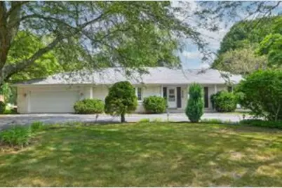 9424 N Waverly Dr, Bayside, WI 53217 - Photo 1