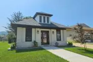 102 Central Ave, Coon Valley, WI 54623 - Photo 1