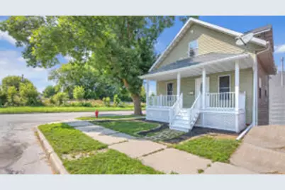 1728  Alexander Ct, Sheboygan, WI 53081 - Photo 1