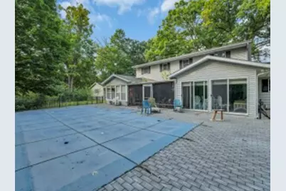 1405 N English Settlement Ave, Racine, WI 53105 - Photo 1