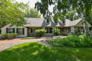 N25W30641 Ravine Ct, Delafield, WI 53072 - Photo 1