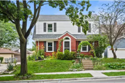 520 E Montana St, Milwaukee, WI 53207 - Photo 1