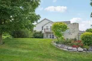 9221 S 51st St, Franklin, WI 53132 - Photo 1