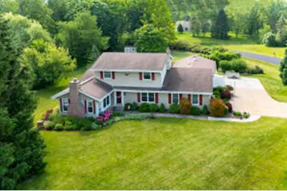 W255N9274  Tomahawk Dr, Lisbon, WI 53089 - Photo 1