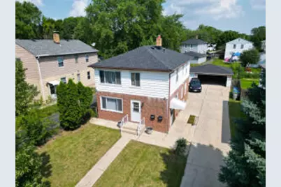 4622 W Howard Ave, Milwaukee, WI 53220 - Photo 1