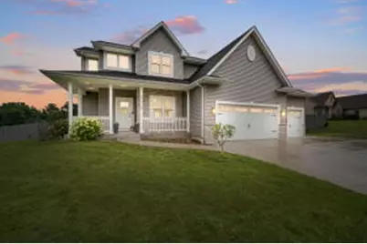 9213  Auburn Ct, Racine, WI 53406 - Photo 1