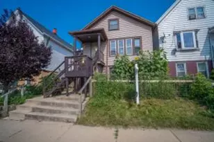 2322 S 15th Pl, Milwaukee, WI 53215 - Photo 1