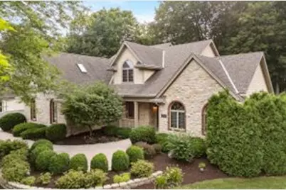 W147N9955  Emerald Ln, Germantown, WI 53022 - Photo 1