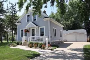 1515 Rugby St, Oshkosh, WI 54902 - Photo 1