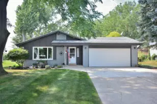 9051 S Carollton Dr, Oak Creek, WI 53154 - Photo 1