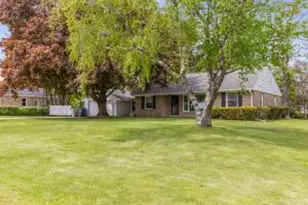 6043 N 118th St, Milwaukee, WI 53225 - Photo 1