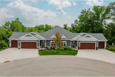 166  Phantom Lake Ct, Mukwonago, WI 53149 - Photo 1