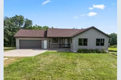 32004  Hemmingway Rd, Fremont, MN 55952 - Photo 1