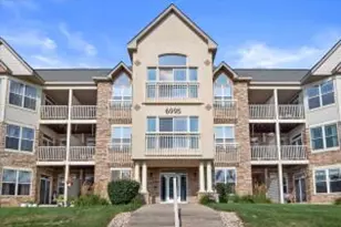 6995 S Riverwood Blvd, Franklin, WI 53132 - Photo 1