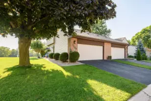 7252 S Delaine Dr, Oak Creek, WI 53154 - Photo 1