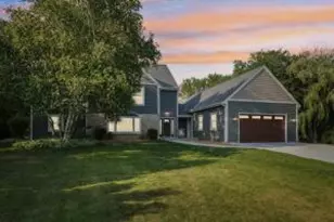 9000 N Pelham Pkwy, Bayside, WI 53217 - Photo 1