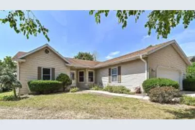 4205 W Carmel Dr, Franklin, WI 53132 - Photo 1