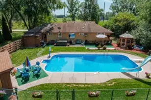 15440 Mt Vernon Ave, Brookfield, WI 53005 - Photo 1