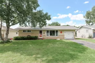 1512 Randolph St, Watertown, WI 53094 - Photo 1