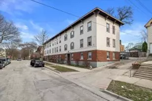 3303 W Juneau Ave, Milwaukee, WI 53208 - Photo 1