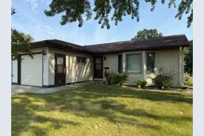 813  Sprague St #2, Caledonia, MN 55921 - Photo 1