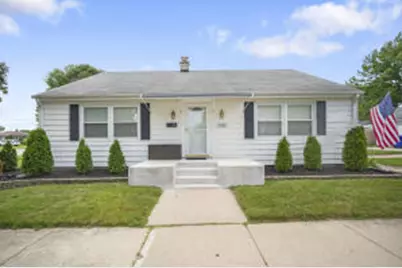 4302  58th St, Kenosha, WI 53144 - Photo 1