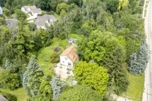 W140N10259 Fond du Lac Ave, Germantown, WI 53022 - Photo 1