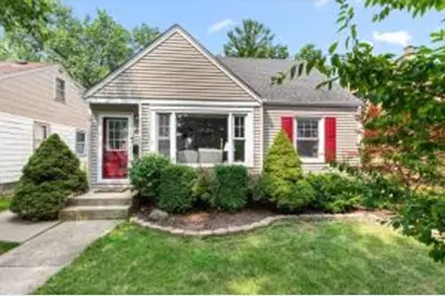 3035 N 88th St, Milwaukee, WI 53222 - Photo 1