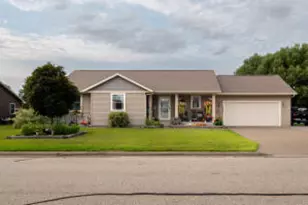 1960 Cedarwood Ave, Sparta, WI 54656 - Photo 1