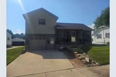 1410 S 35th St, Manitowoc, WI 54220 - Photo 1