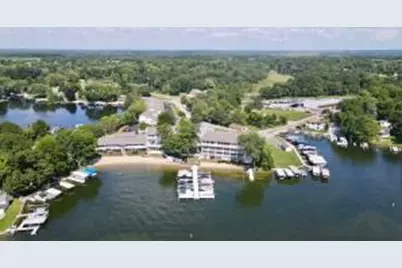 W5135  Sterlingworth Ct, La Grange, WI 53121 - Photo 1