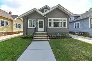 1009 Monroe Ave, Racine, WI 53405 - Photo 1