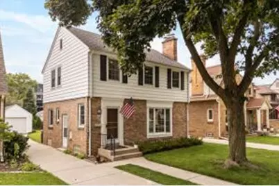 5825 N Bay Ridge Ave, Whitefish Bay, WI 53217 - Photo 1