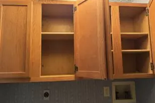 1101 S Sunnyslope Dr, Racine, WI 53406 - Photo 1