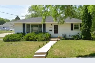 3052  92nd St, Sturtevant, WI 53177 - Photo 1