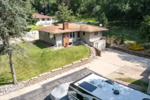 10 State Road 16 -, La Crosse, WI 54601 - Photo 1