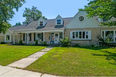 1117  Waldo Blvd, Manitowoc, WI 54220 - Photo 1